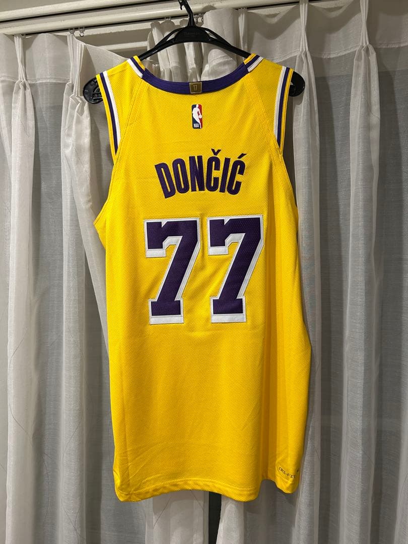 ルカ•ドンチッチ　オーセンティックユニフォーム 44