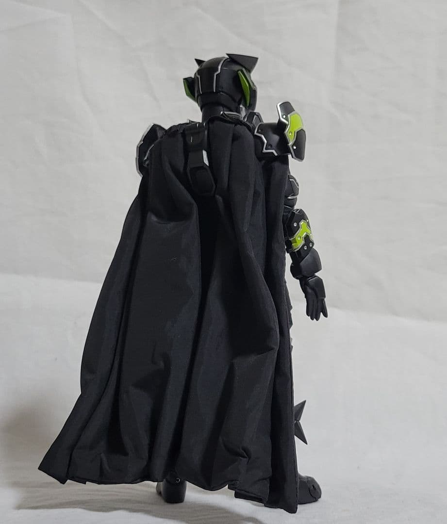 S.H.フィギュアーツ 仮面ライダータイクーン ブジンソード