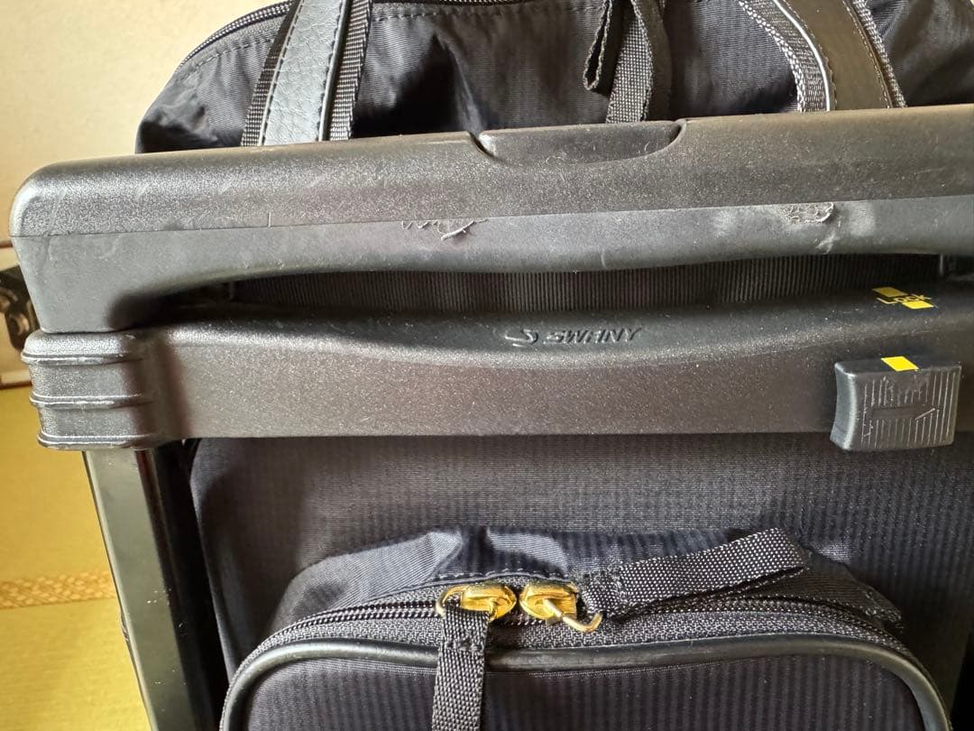 スワニー キャリーケースD-330