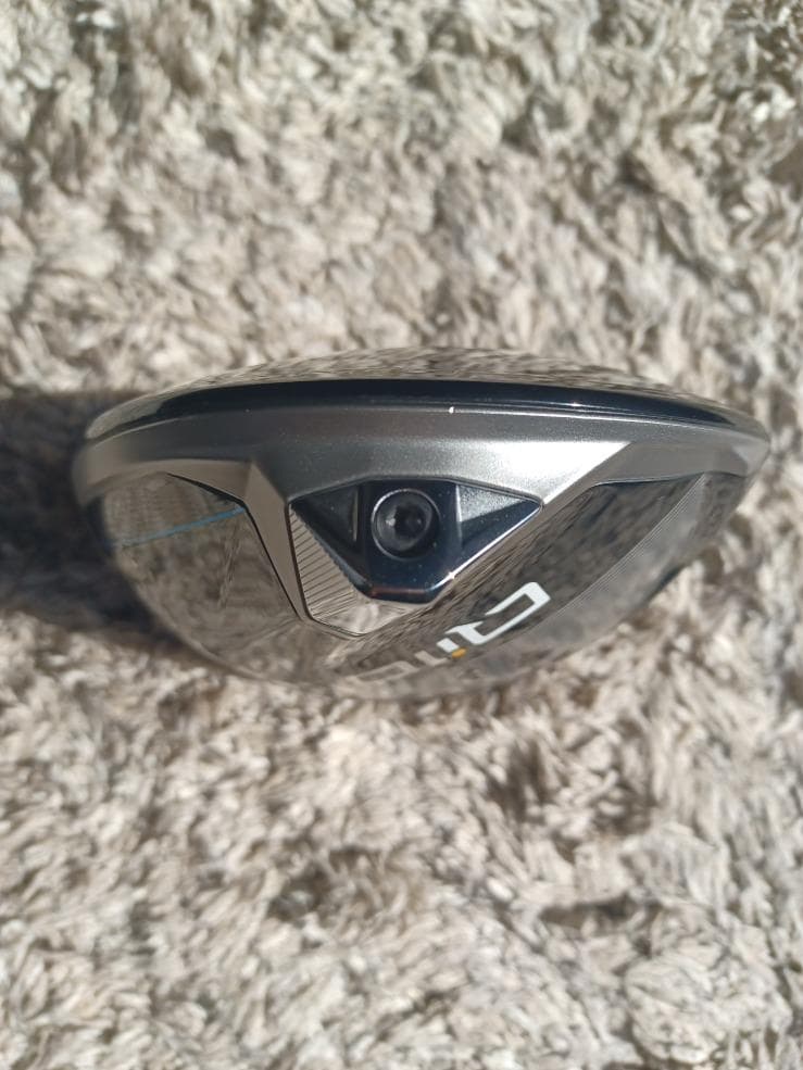 テーラーメイドQI 10ドライバー　9.0度　ヘッドのみ