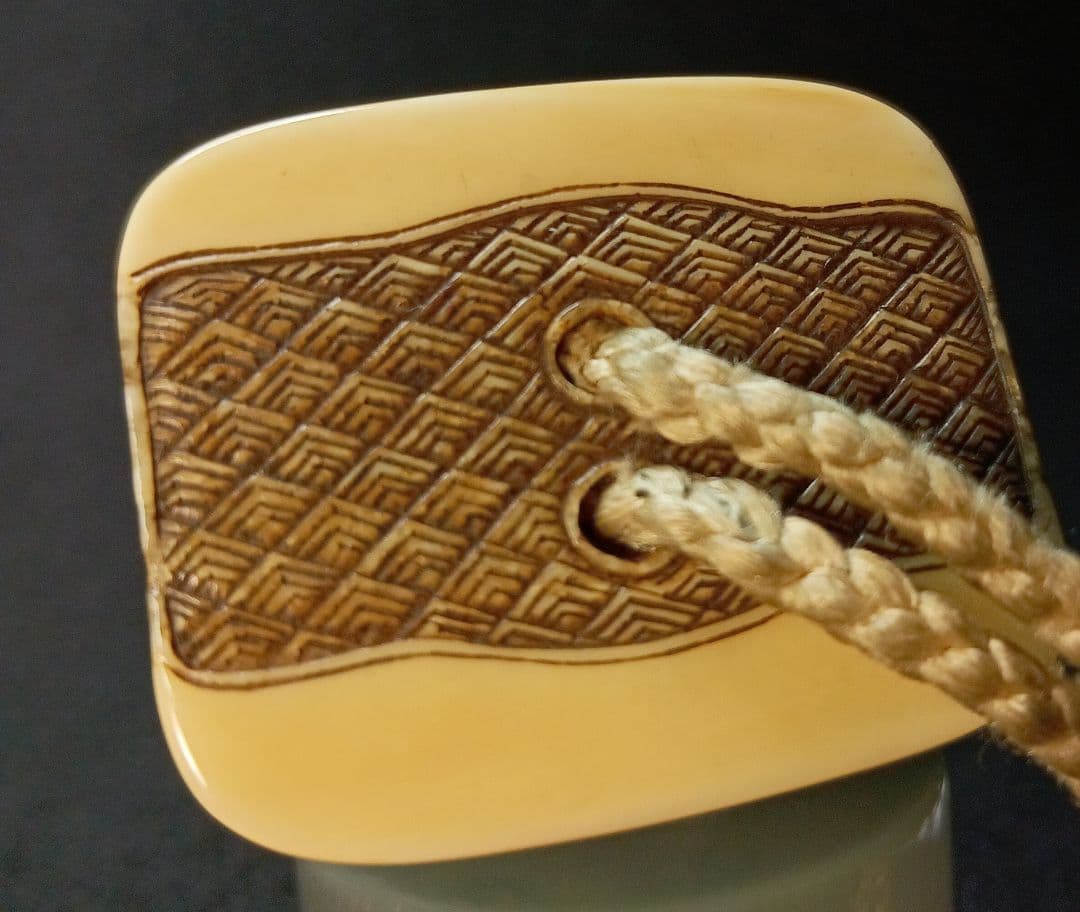 太郎左衛門 「鶴亀蒔絵印籠」