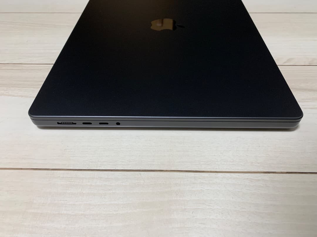 最終値下げ MacBook Pro M4 Max 36GB 1TB 16インチ