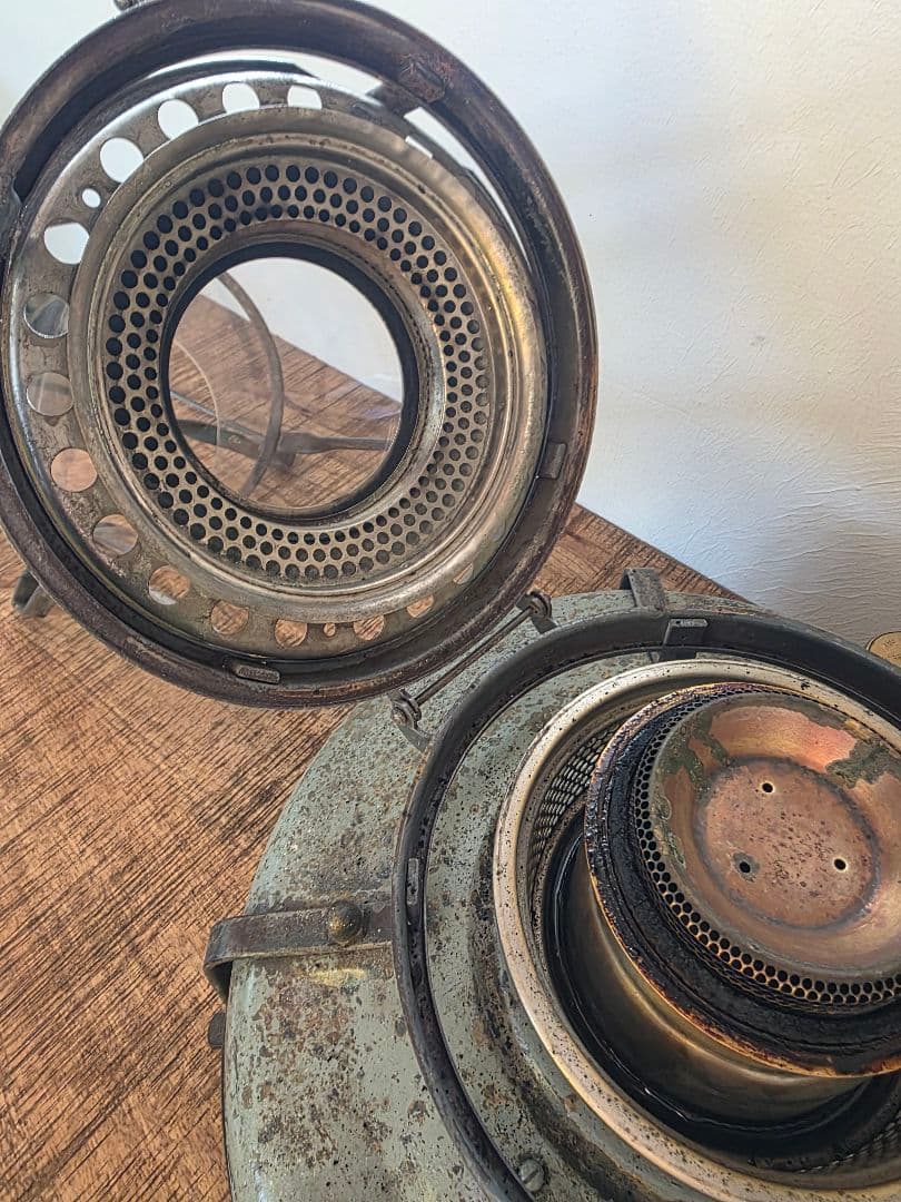 n*u様 激レア 8型 アラジンストーブ ビンテージストーブ 捻りフレーム