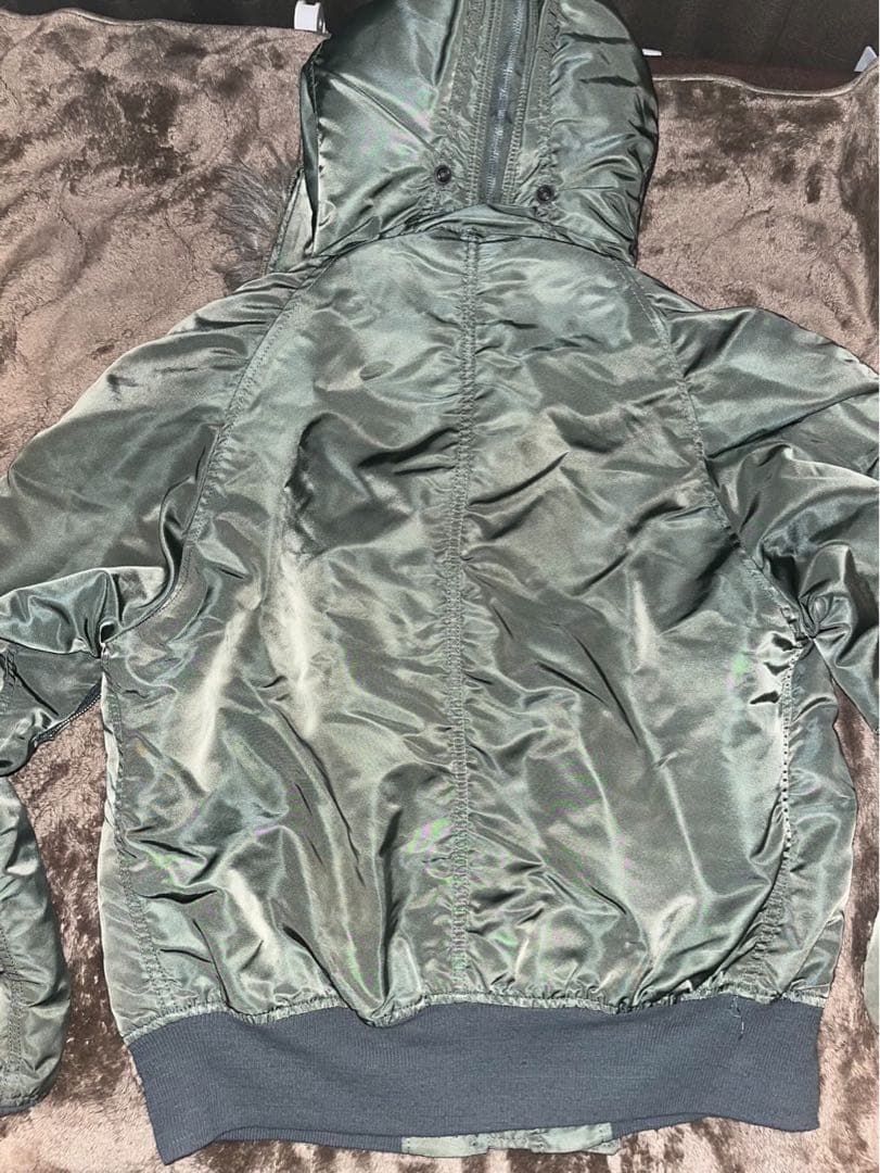 ⭐︎早い者勝ち⭐︎ALPHA INDUSTRIES N2B 短丈　Lサイズ