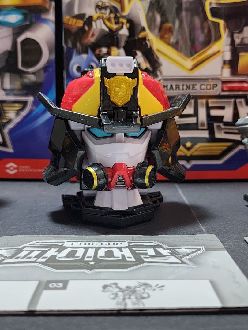 ミニフォース 最強警察シリーズ　9体コンプリートセット