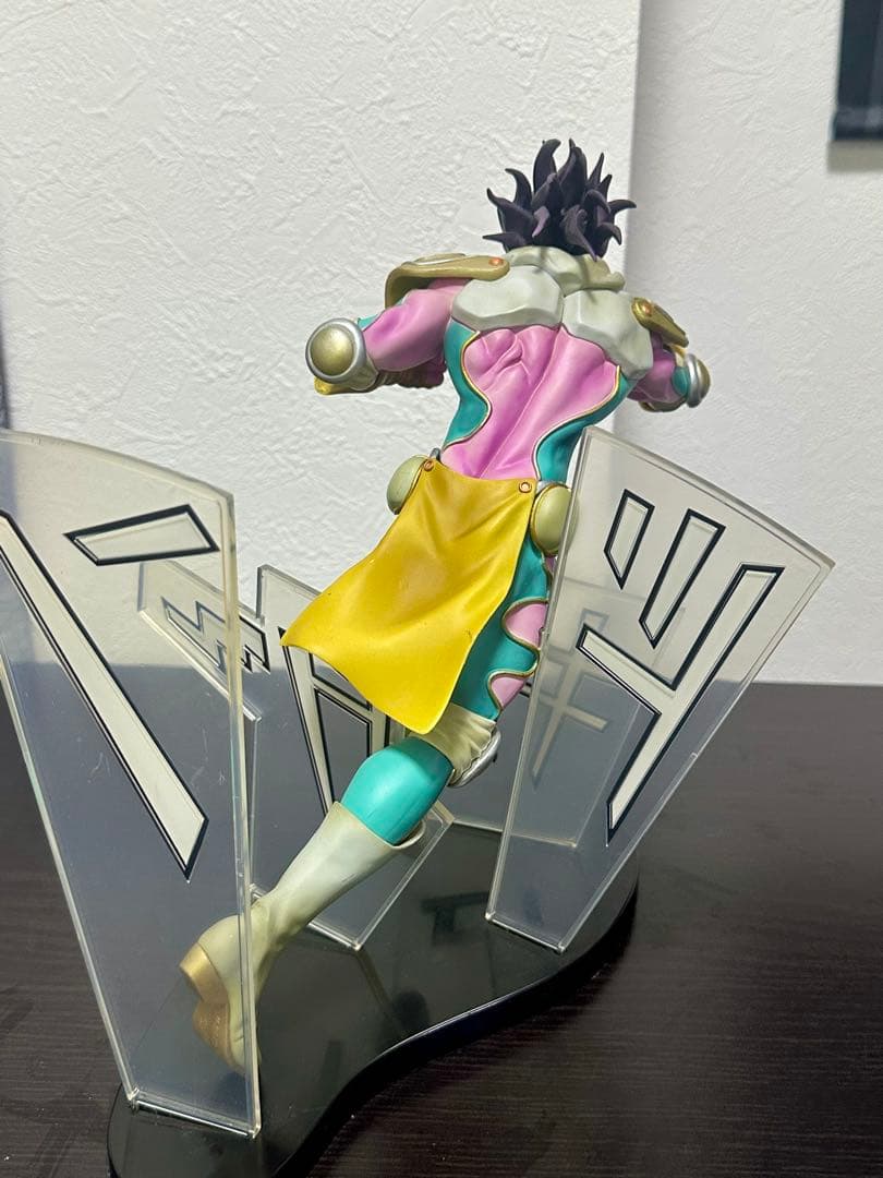 ジョジョ　承太郎 スタープラチナ　DIO ザ•ワールド　フィギュアセット
