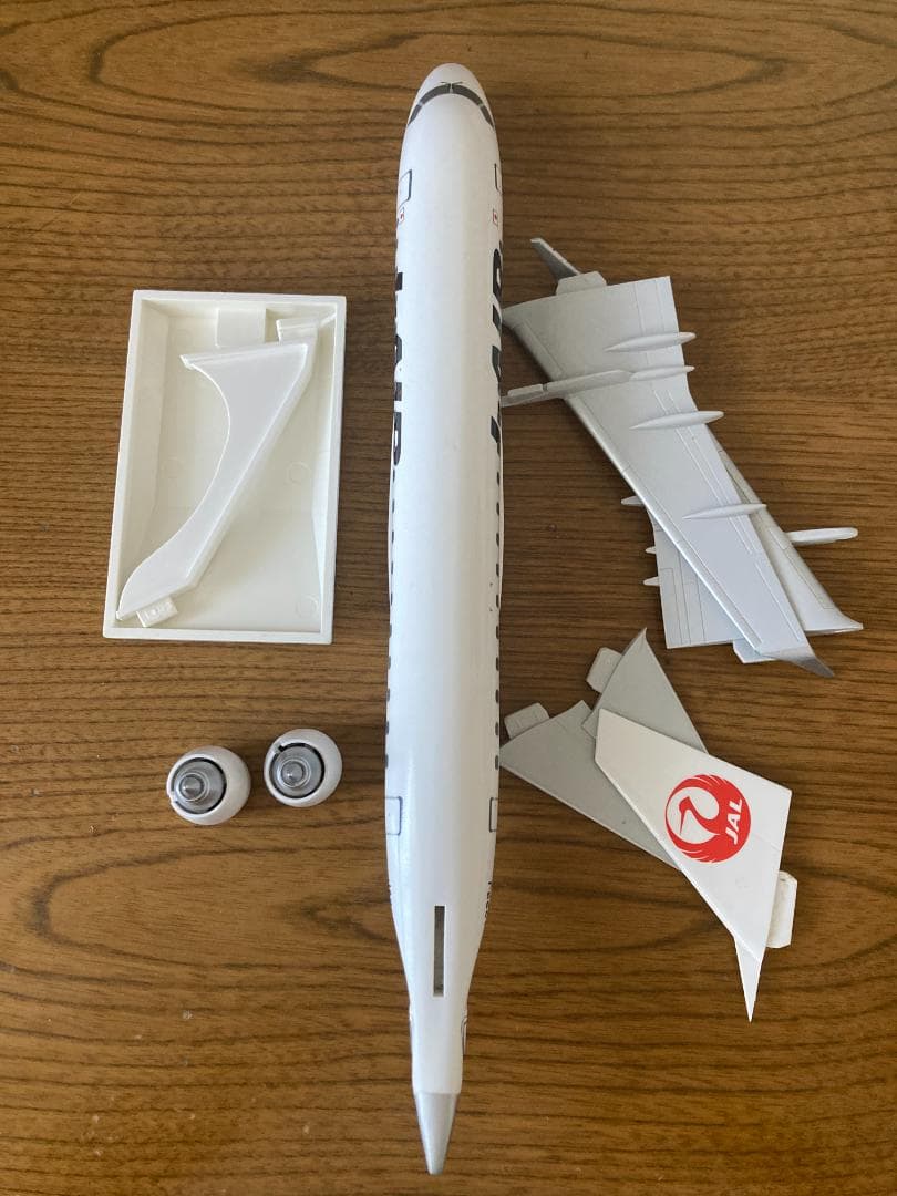 J-Air・JA222J・エンブラエル170・1/100 - cataloguedislab.com