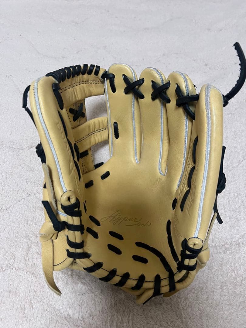 Rawlings Hyper 軟式グローブ