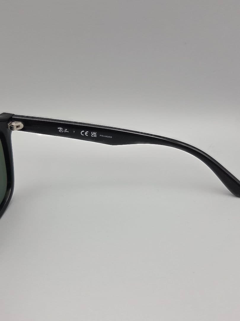 【美品】レイバン 偏光サングラス RB4392D ブラック