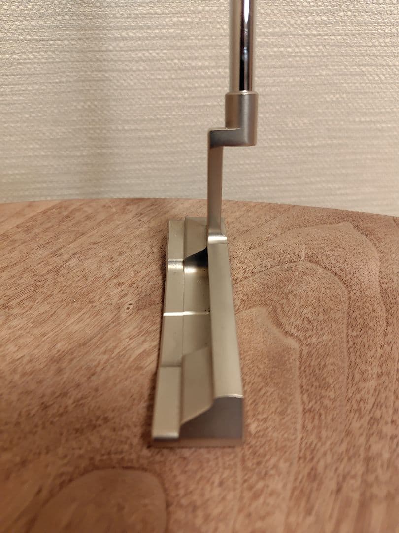 美品山田パター　エンペラー2 REVEグリップ