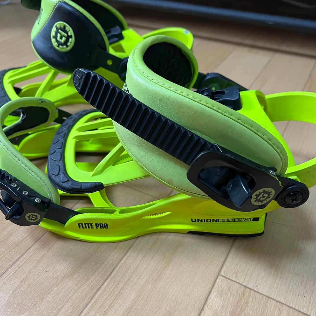 UNION CONTACT Mサイズ スノーボード バインディング