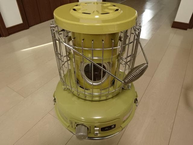 センゴクアラジン　ガスストーブ　BEAMS限定モデル　きつね色　専用バッグ付属