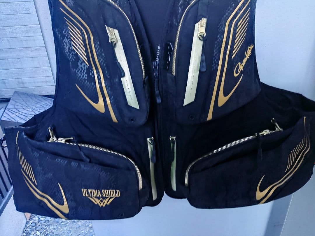 Gamakatsu ULTIMA SHIELD フィッシングベスト LLサイズ - メルカリ