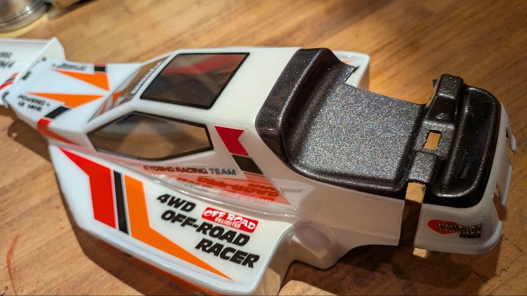 KYOSHO ターボオプティマミッドスペシャル パール塗装ボディキット