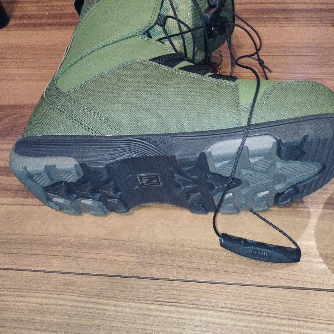 一度試し履きのみ　NITRO THUNDER TLS サンダー 26.5cm