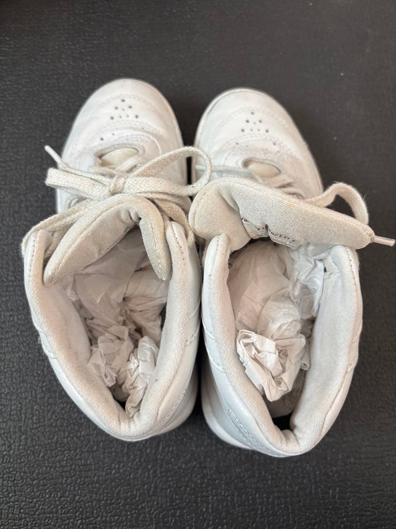 チアシューズ　varsity 21.0cm