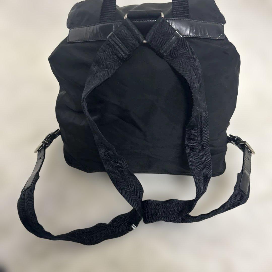 美品✨ お値下げ不可　プラダ PRADA ナイロン 黒 リュック 三角ロゴ