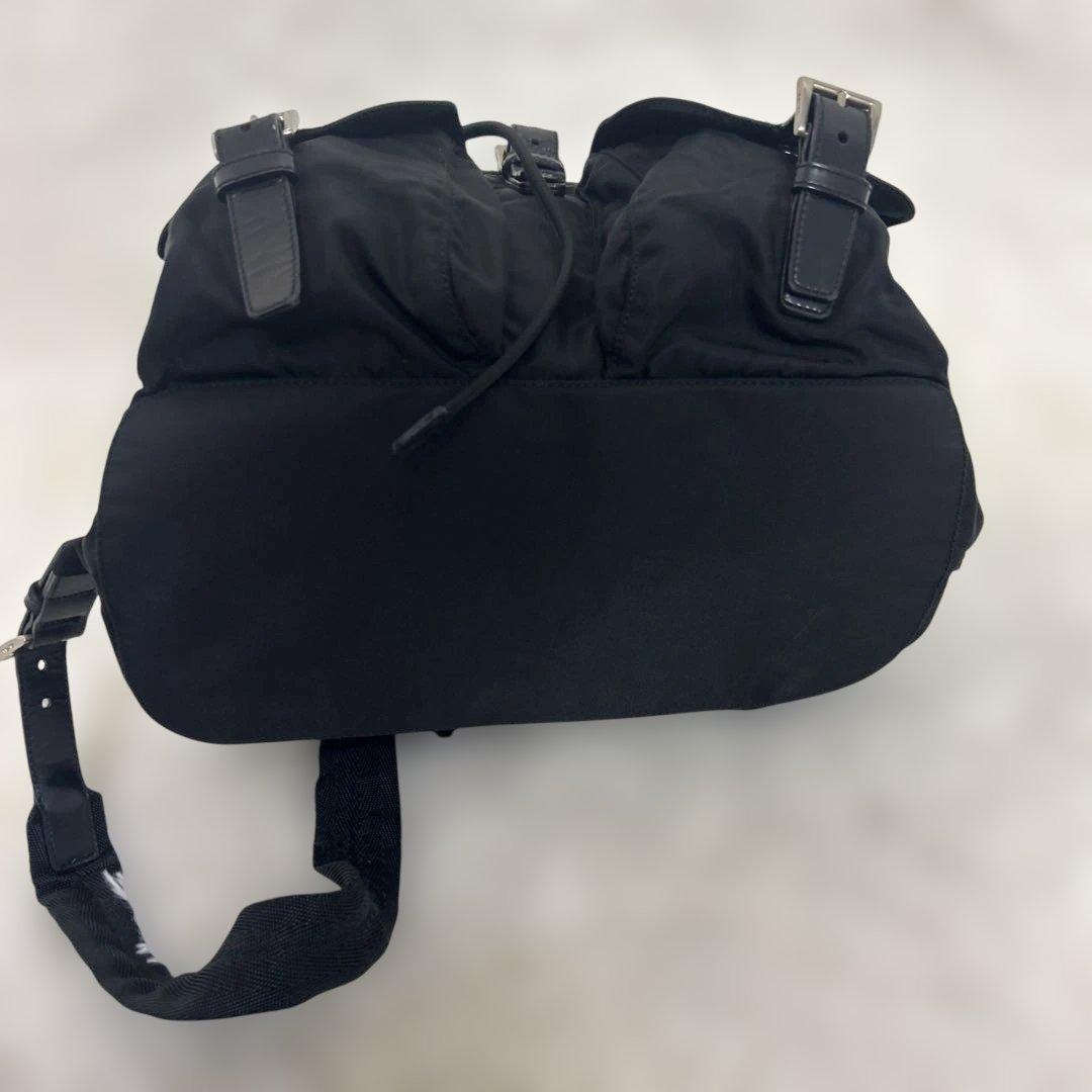 美品✨ お値下げ不可　プラダ PRADA ナイロン 黒 リュック 三角ロゴ