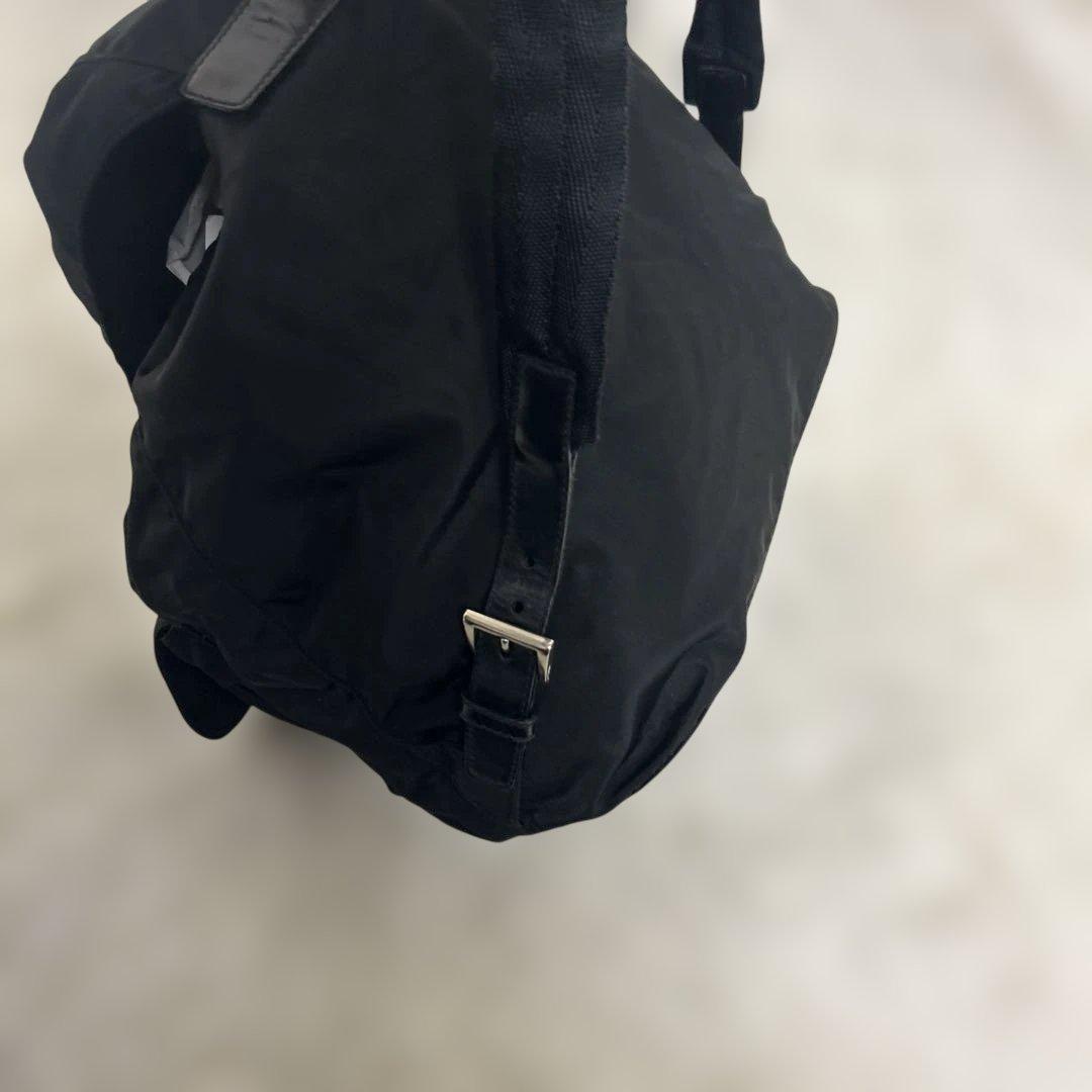 美品✨ お値下げ不可　プラダ PRADA ナイロン 黒 リュック 三角ロゴ