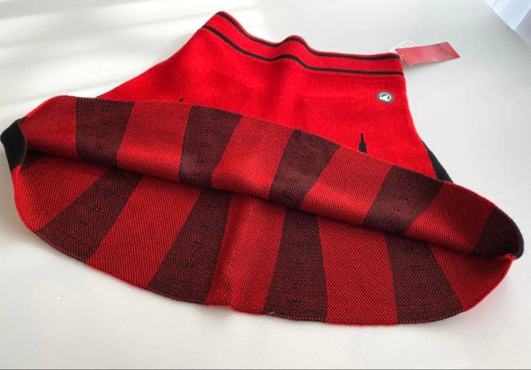 【新品タグ付き】ホンマゴルフ　3点セット　セーター　スカート　ニーハイソックス