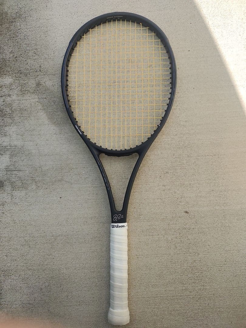 Wilson Prostaff RF97 v11 スイス旗あり グリップ3