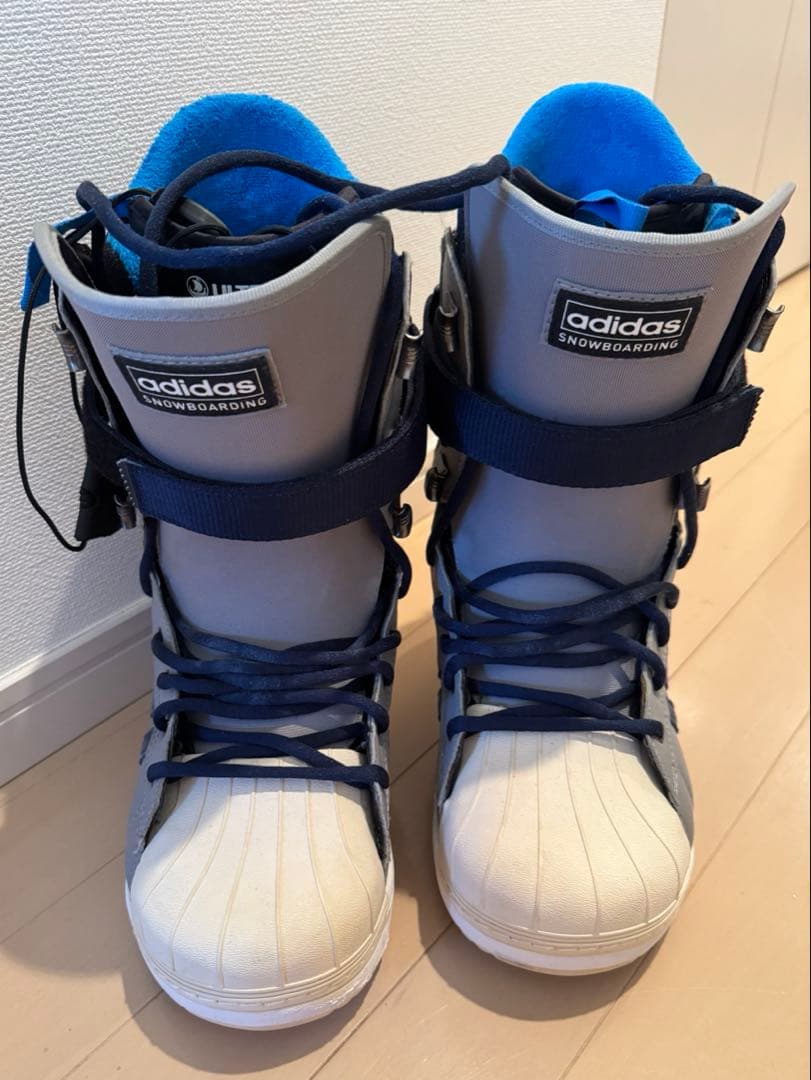 最 安値 価格スポーツ - adidas スノーボードブーツ グレー