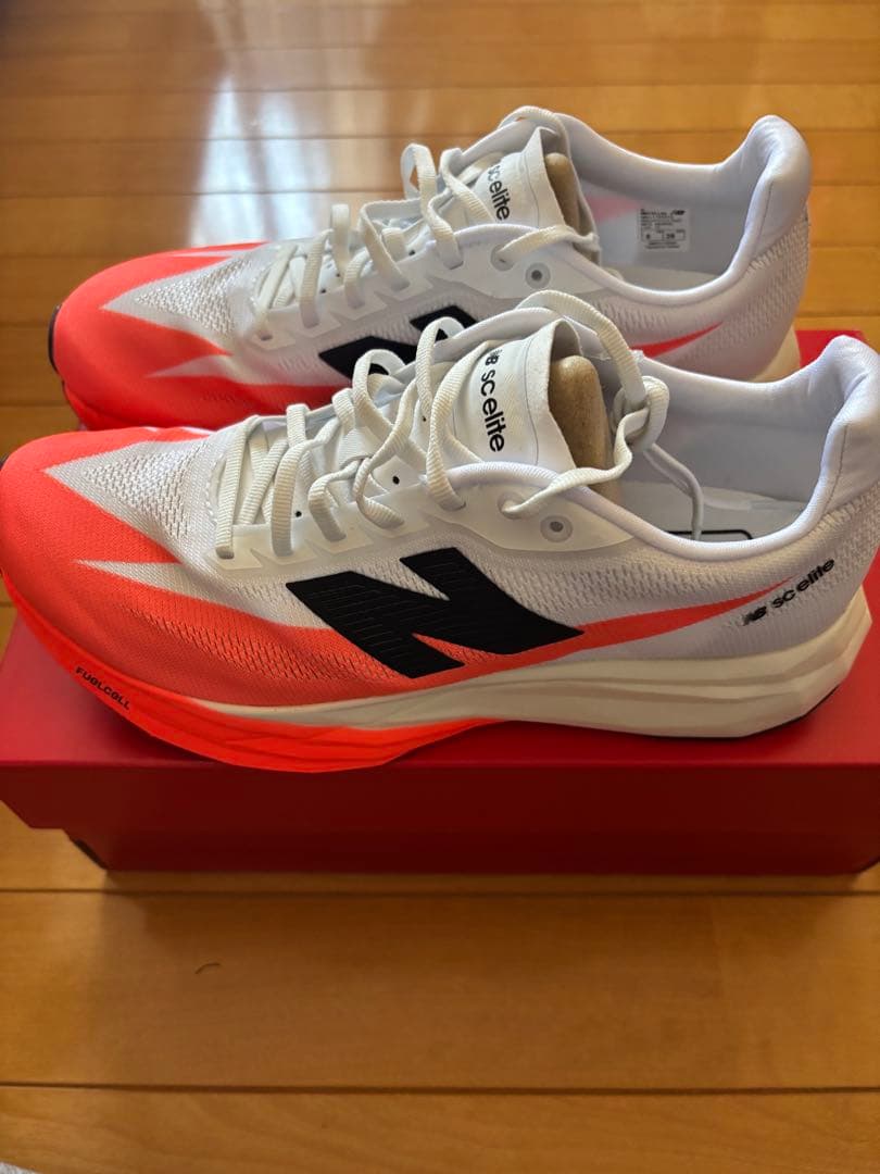 スパイク・シューズ new balance FuelCell SuperComp Elite v5