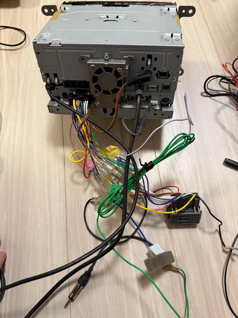 Pioneer carrozzeria カーナビ　AVIC-RZ812-D