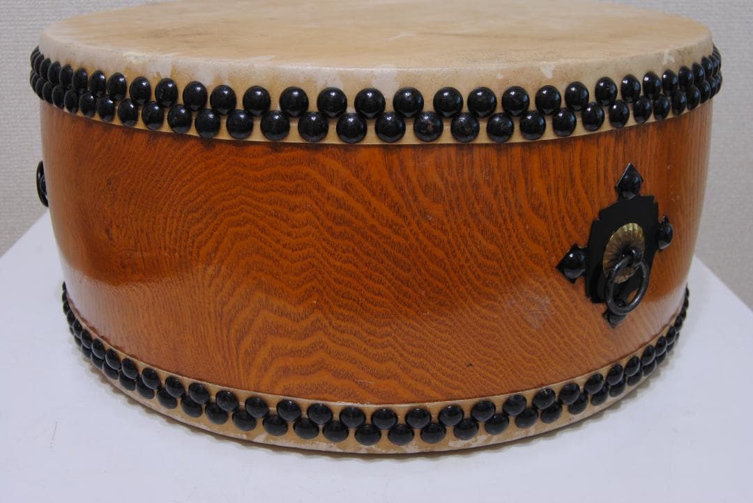 平太鼓 平胴太鼓 和太鼓 太鼓 1.4尺 鋲打 くりぬき胴 民謡 祭事 だんじり