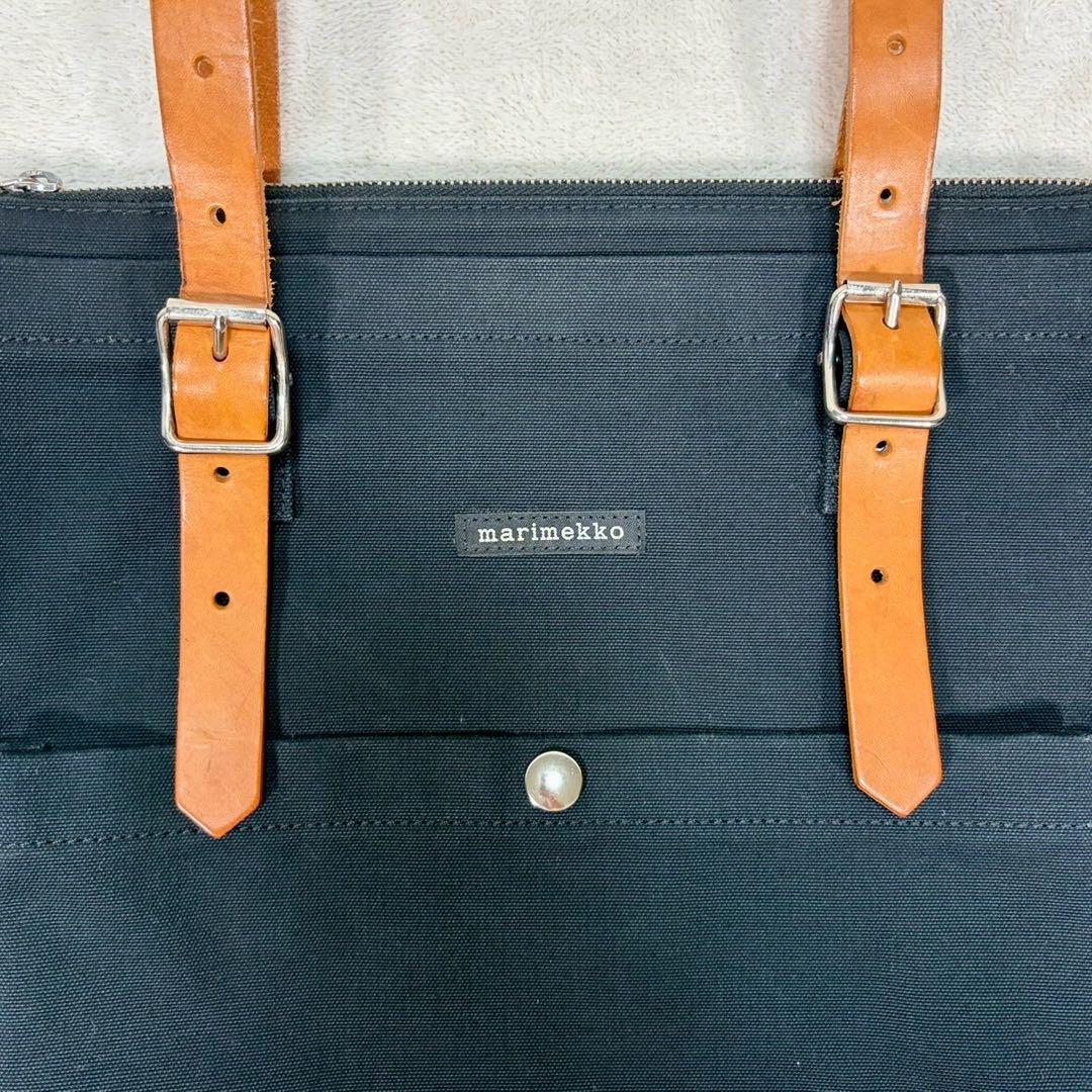 【美品✨】marimekkoマリメッコ eppu リュック　PC A4可　レザー