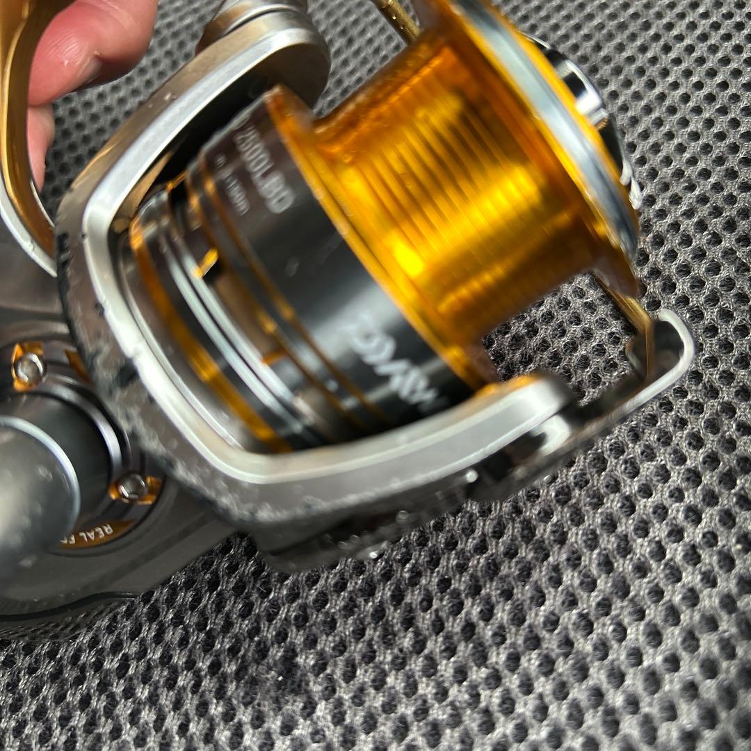 ダイワ　プレイソ2500ーLBDレバーブレーキ