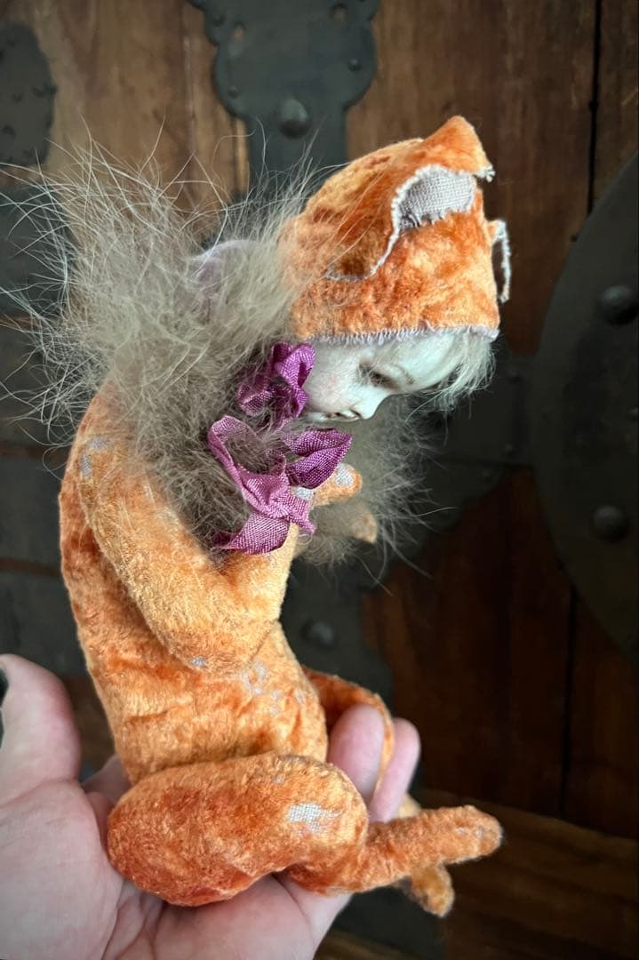 アンティーク動物コスチューム人形 ドール アンティーク ビスクドール 人形