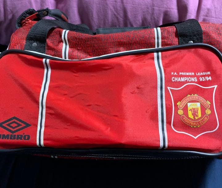 入手不可能'94 Man U ボストンバッグ '93/'94二冠記念UMBRO製