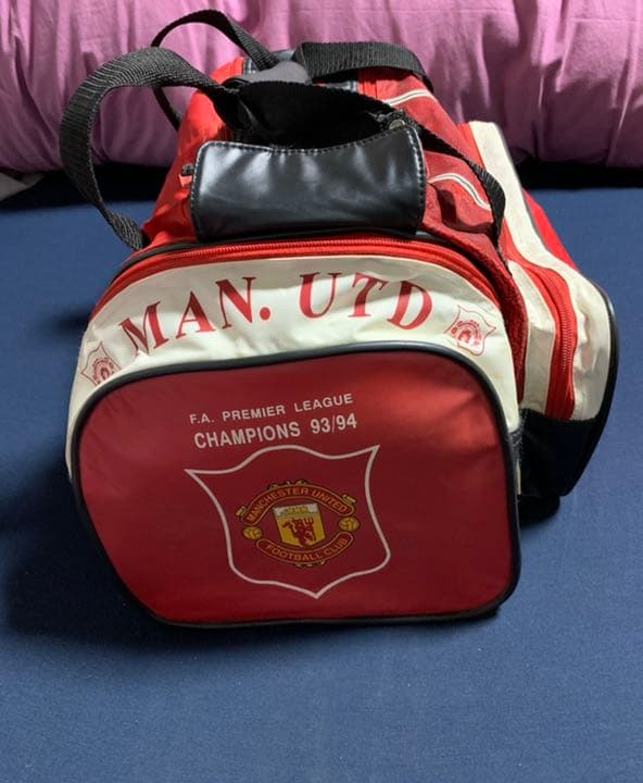 入手不可能'94 Man U ボストンバッグ '93/'94二冠記念UMBRO製