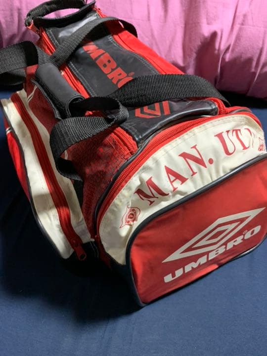 入手不可能'94 Man U ボストンバッグ '93/'94二冠記念UMBRO製