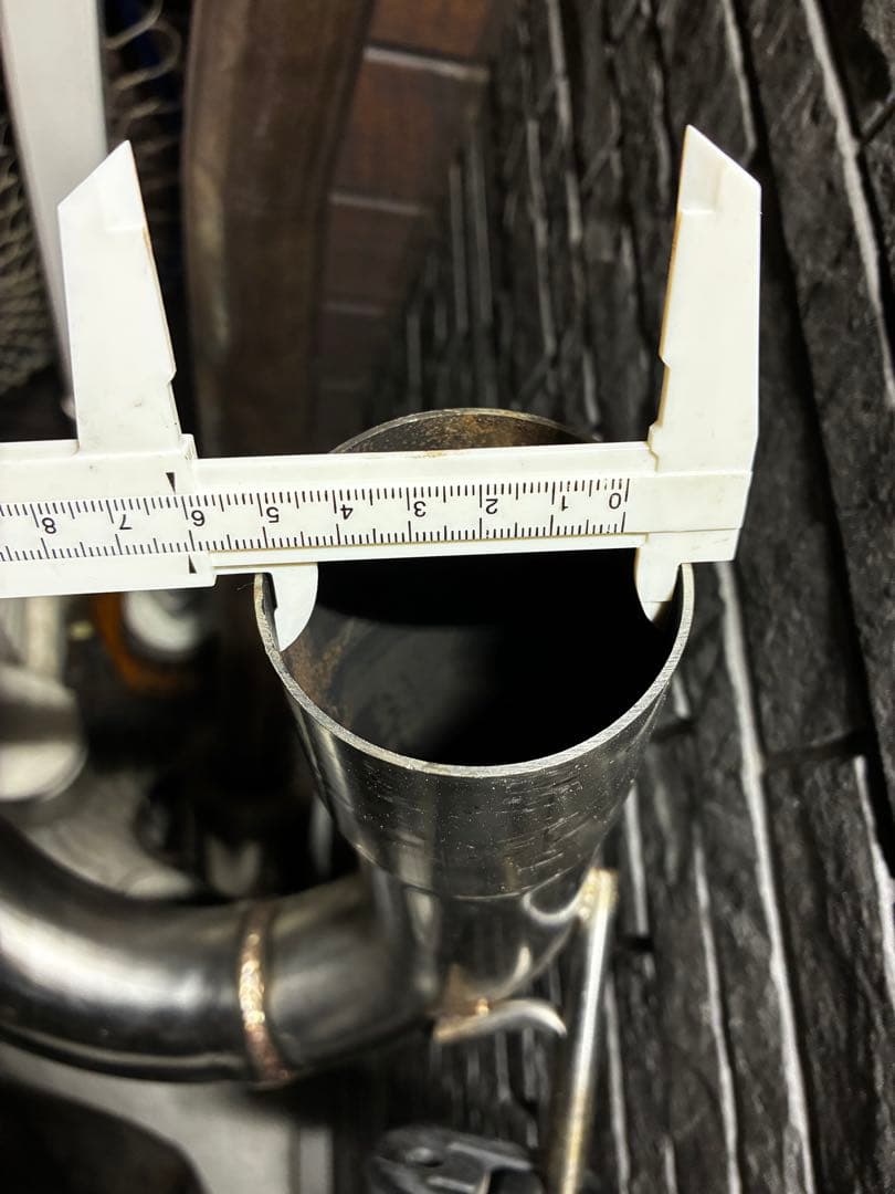 BMW F30 31 F20 系 ワンオフ2本出しリアストレートマフラー引取歓迎