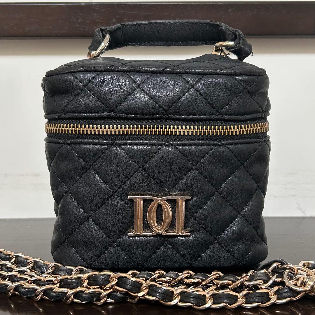 Darich ダーリッチ バニティバッグ キルティング ゴールドパーツ