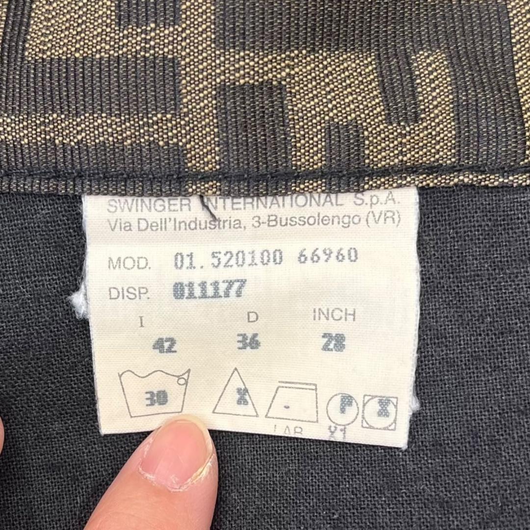 FENDI フェンディ ズッカ柄 総柄 ボトムス クロップドパンツ レディース