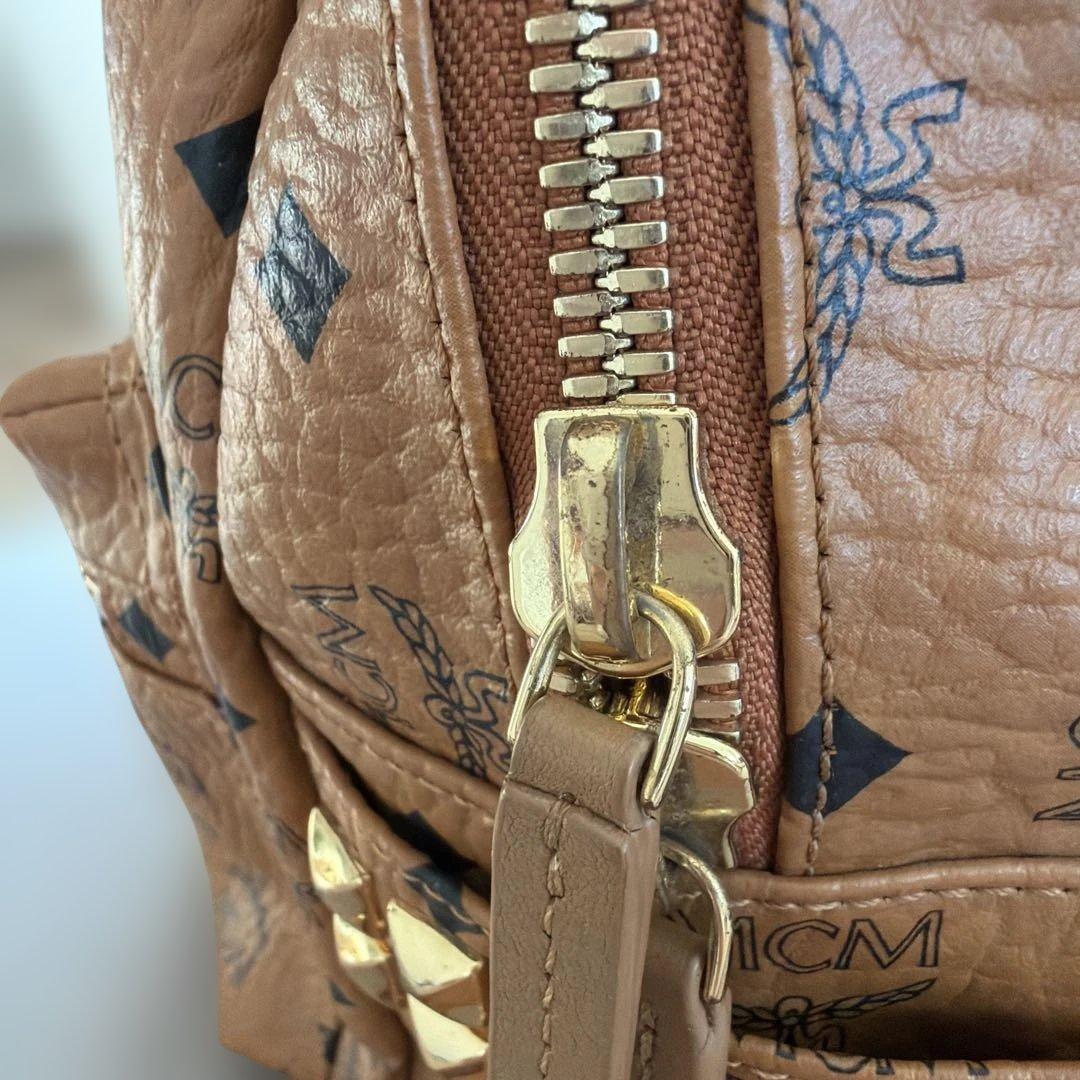 MCM ロゴプリント バックパック　美品　スモールサイズ