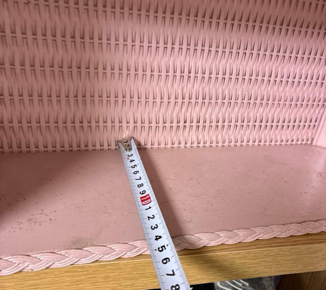 アメリカ　ビンテージ　パウダーピンク　ウィッカーシェルフ