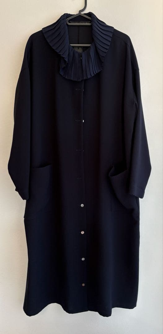 mizuiro ind｜プリーツカラーワンピース　ネイビー