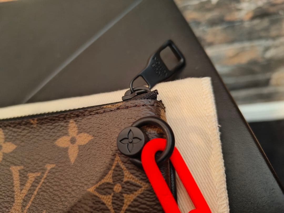 ルイヴィトン ポシェットクレ ヴァージル・アブロー 新品未使用！