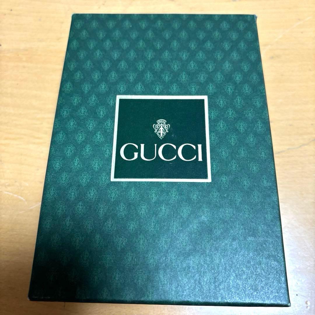 GUCCI ブラック ベルト 75/30 ゴールドバックル