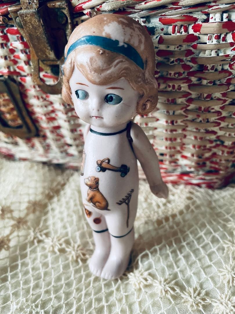 *:・ レア　ピンクのオールビスクドール　　　ポーセリンドール　*:・