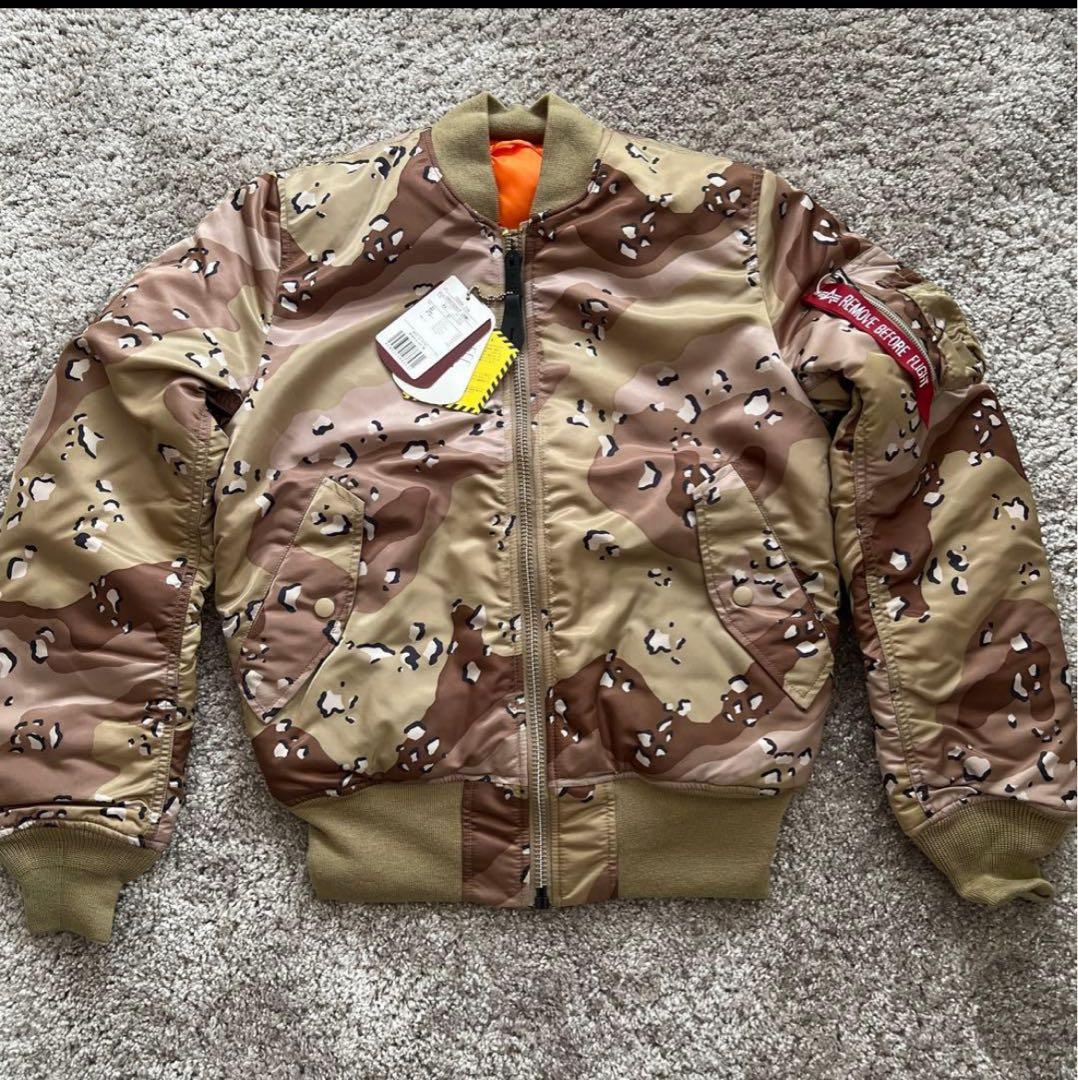 新品 ALPHA INDUSTRIESチョコチップカモ MA-1ジャケット S - メルカリ