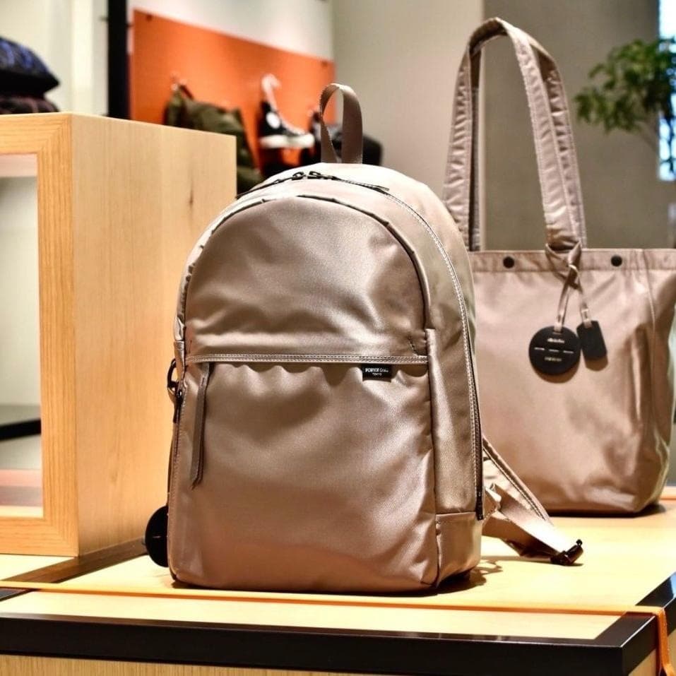 PORTER＿SHELL DAYPACK＿ポーターガールシェルリュックベージュ