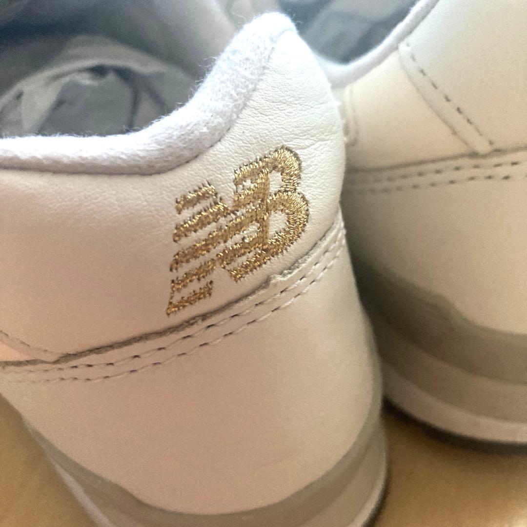 ニューバランス 996 ホワイト/ゴールド 24㎝ - メルカリ