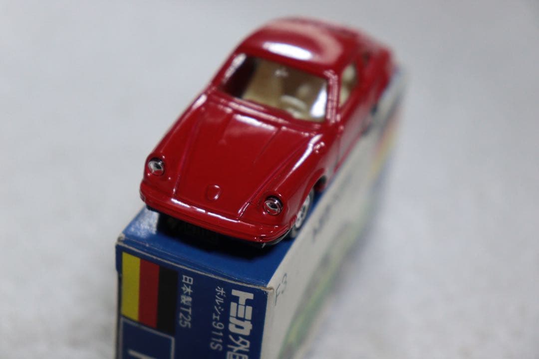 ポルシェ 911S 日本製 トミカ F3 1976 外国車シリーズ 青箱 - メルカリ