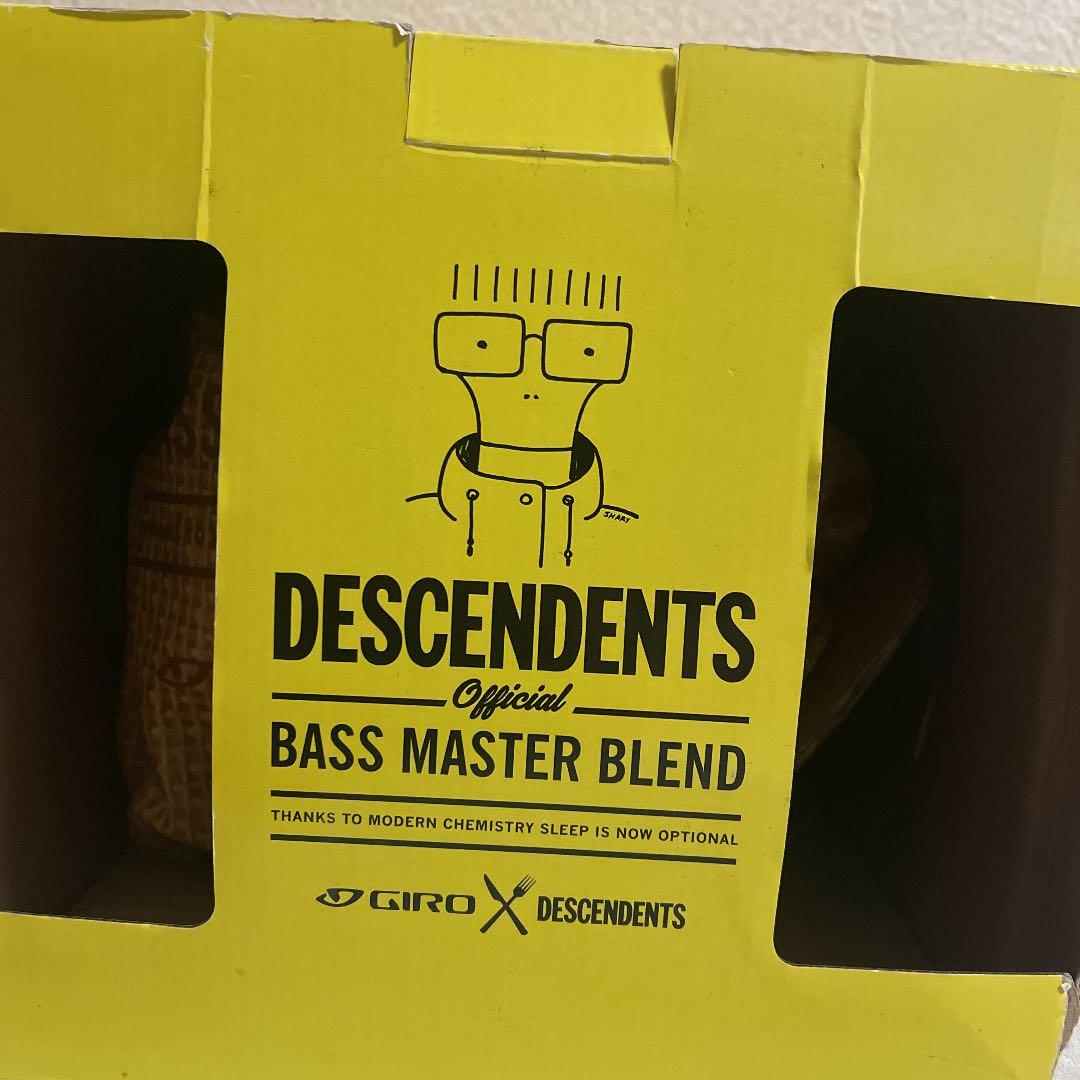 未使用！DESCENDENTSディセンデンツX GIROコラボ限定完売ヘルメット