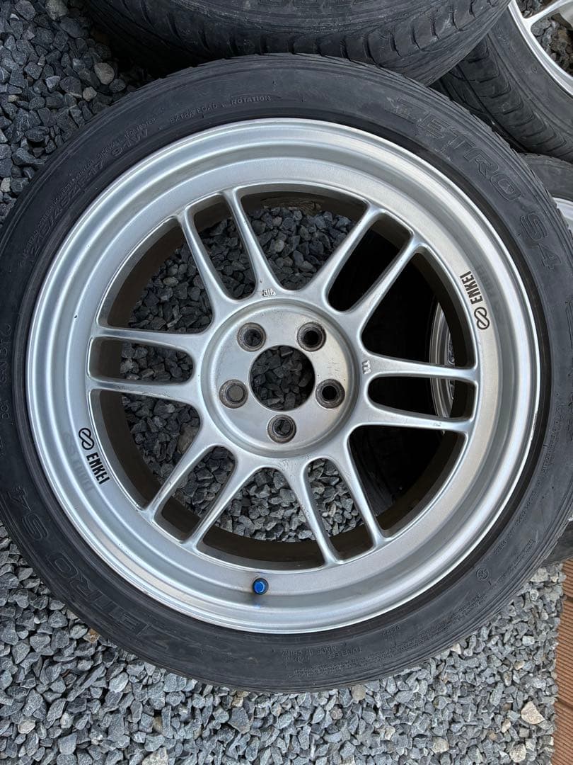 ENKEI　RPF1 17インチPCD100 5穴　5H 7.5j